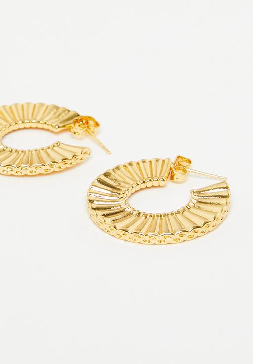 Superbalist - Leah hoop earrings - gold