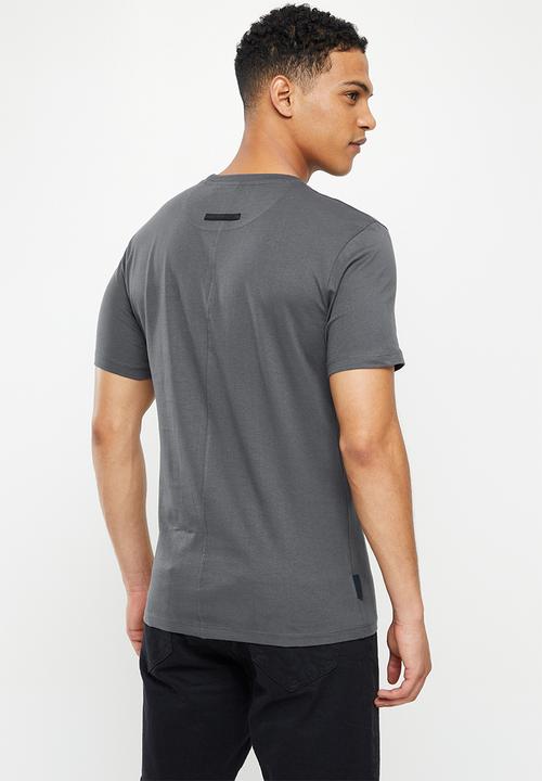 urban° - Urban gel and reflective print chest tee - charcoal