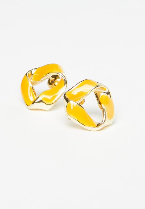 Superbalist - Cassandra stud earrings - orange