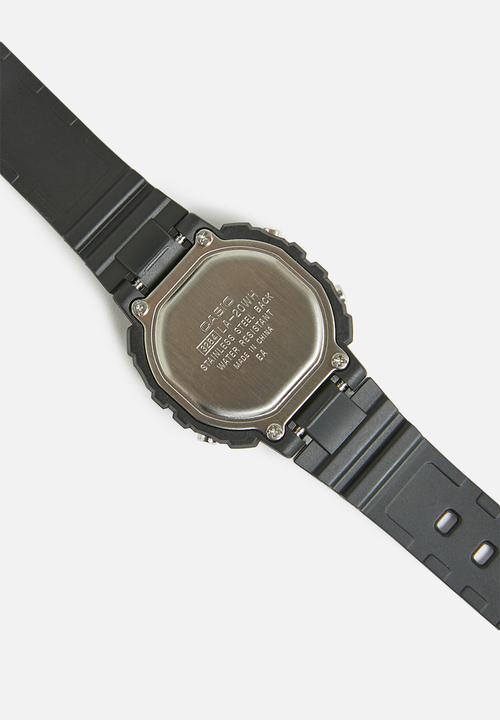 Casio - Boys standard square digital watch - black
