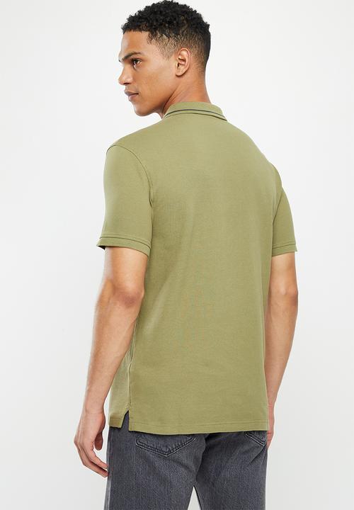 Levi’s® - Relaxed seasonal polo za - martini olive