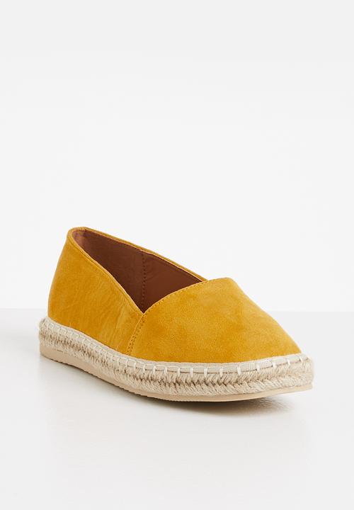 edit - Tanya espadrille slip on - mustard