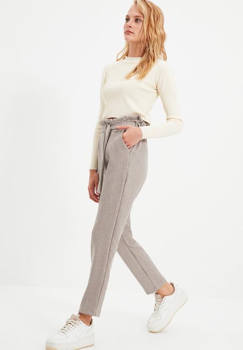 Trendyol - Paperbag belted trousers - grey