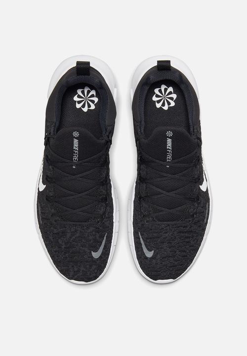 Nike - Nike free run 5.0 - black/white-dk smoke grey