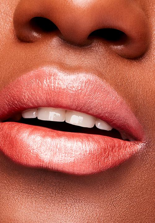 MAC - Black Panther Love Me Liquid Lipcolour - Show Off