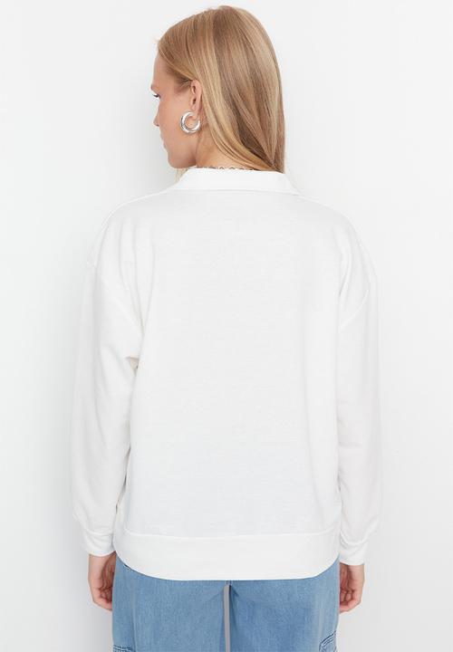 Trendyol - V-neck sweatshirt - white