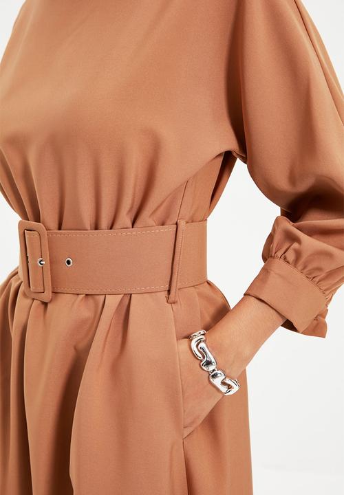 Trendyol - Basic midi dress - camel