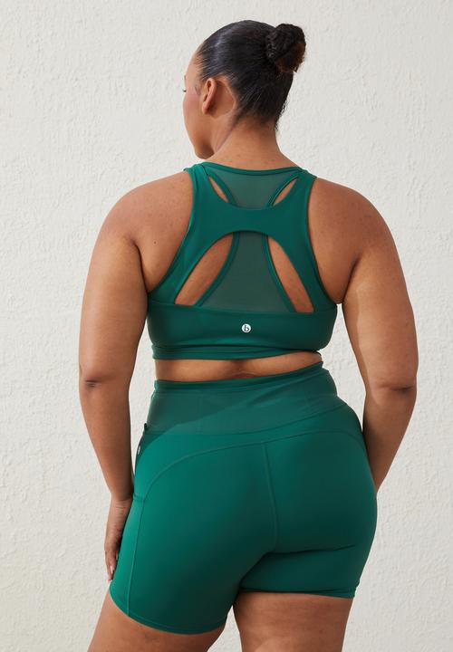 Cotton On - Curve active smoothing explorer bike short - verdant green