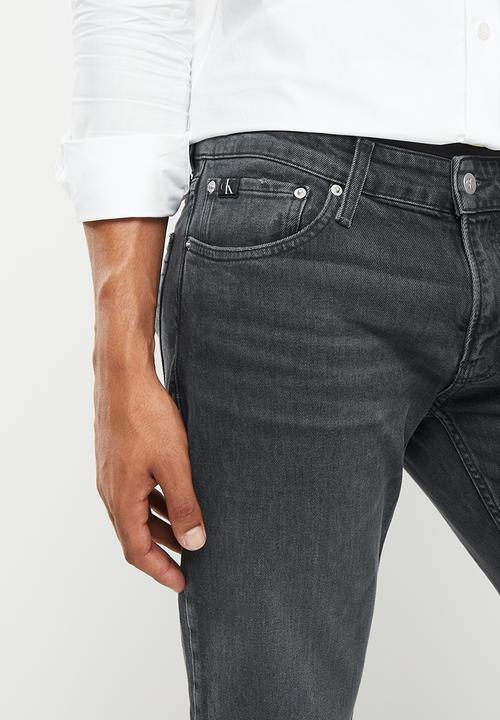 Calvin Klein - Straight - grey