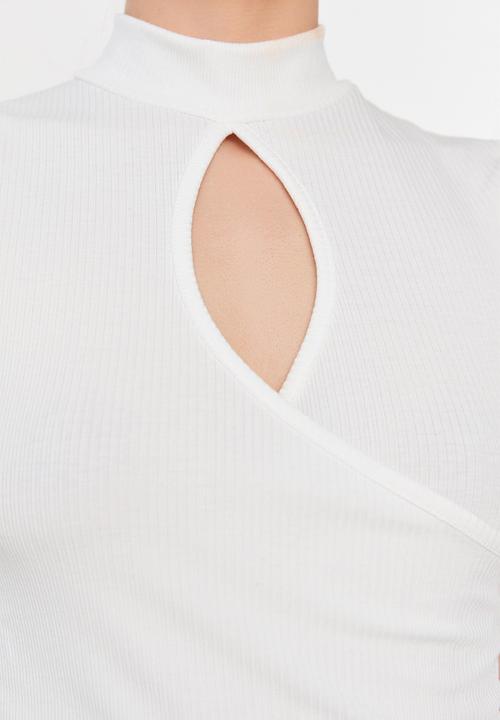 Trendyol - High neck cut out detail blouse - ecru