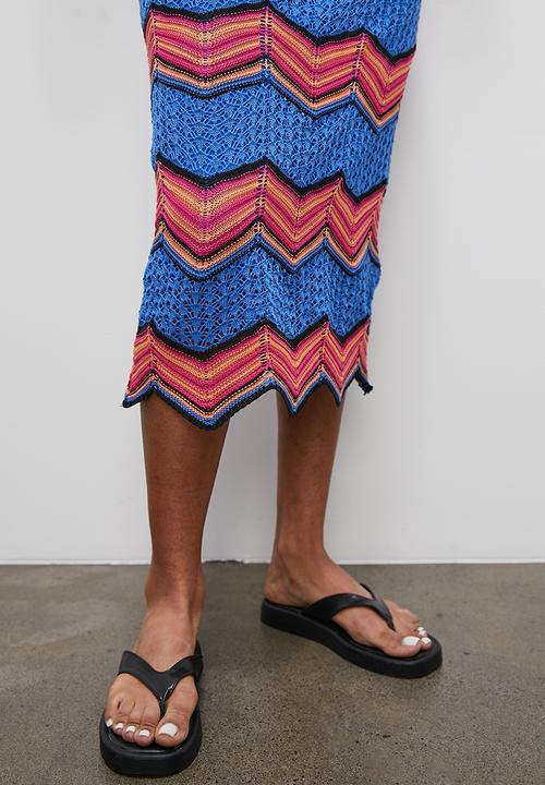 Superbalist - Bold crochet midi - blue & pink