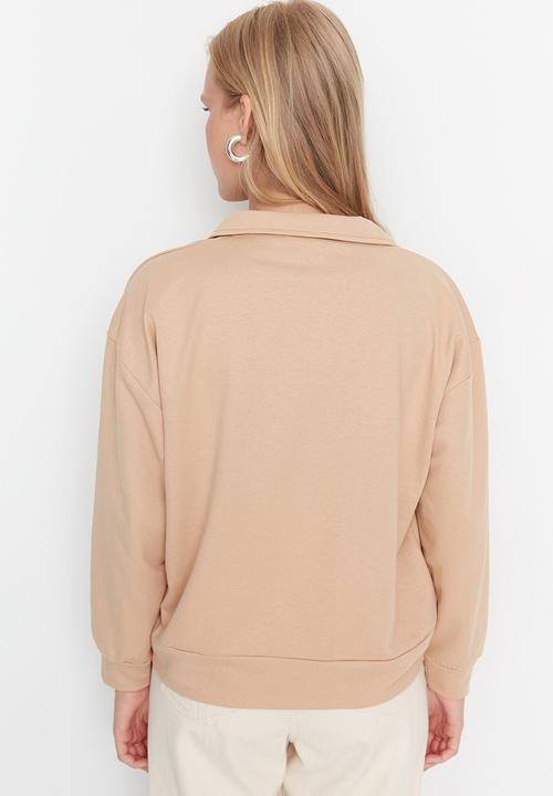 Trendyol - V-neck sweatshirt - beige