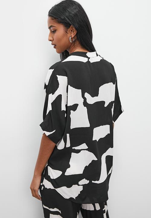 Superbalist - Co-ord relaxed printed shirt - black cutout print