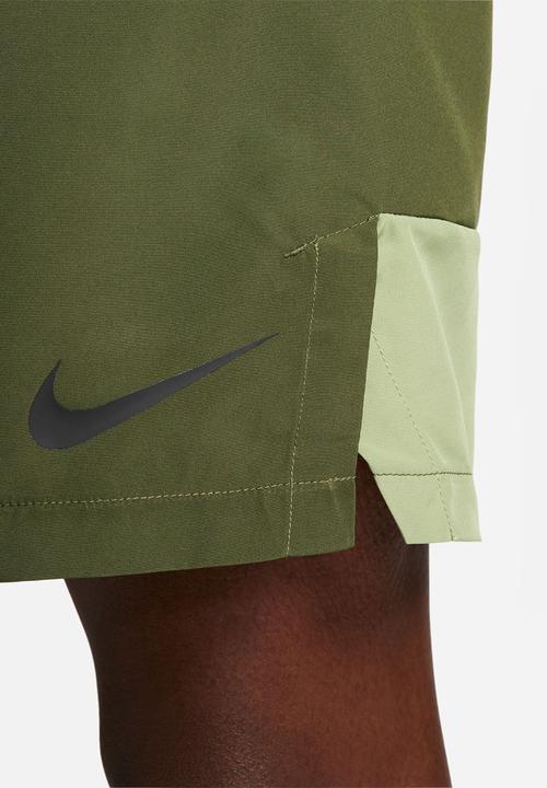 Nike - Dri-FIT Flex  9 " woven training short - rough green/alligator/black