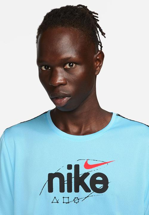 Nike - Dri-FIT Miler D.Y.E. running tee - blue chill/lt crimson