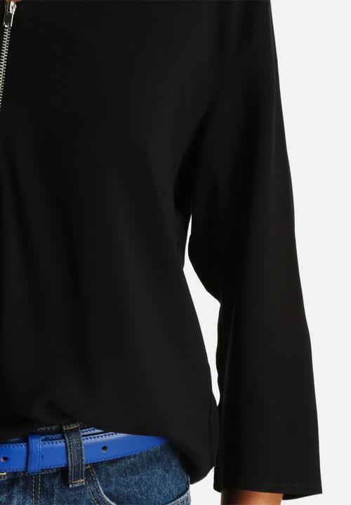 Pieces - Riva V-Neck Top 