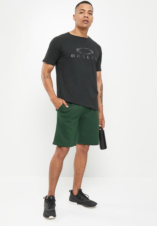 Oakley - Relax short - hunter green