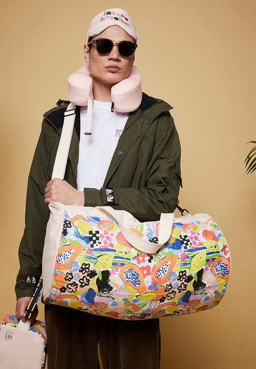 Typo - Weekender barrel bag - abstract fruit