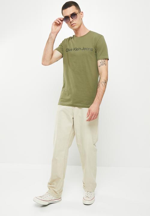 Calvin Klein - Institutional logo slim tee - burnt olive