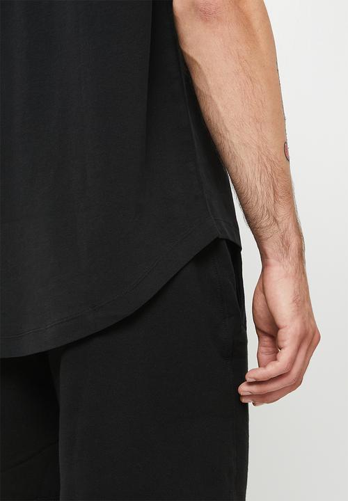 Calvin Klein - Monogram badge oversized tee - ck black
