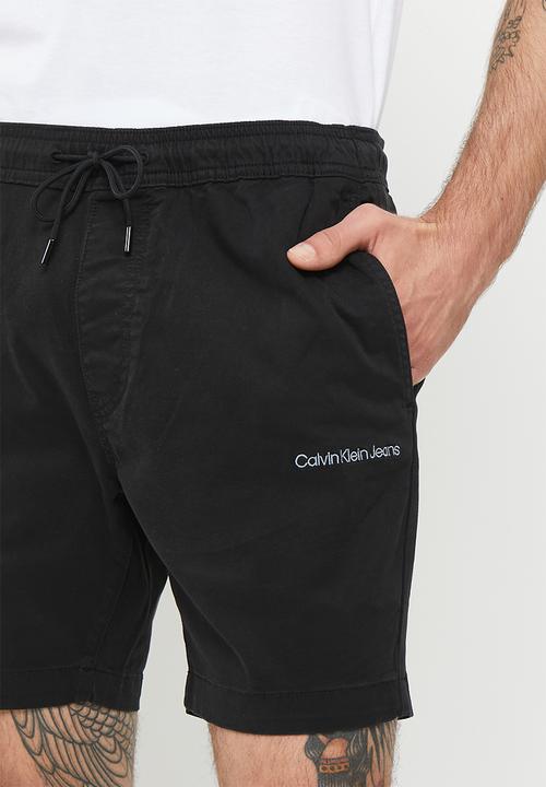 Calvin Klein - Skinny jogger chino short - black