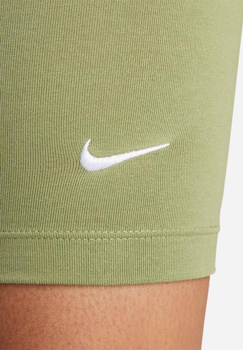 Nike - W nsw essntl mr biker short - alligator & white