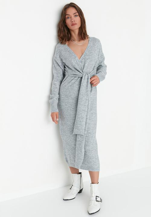Trendyol - Wrap maxi knit dress - grey