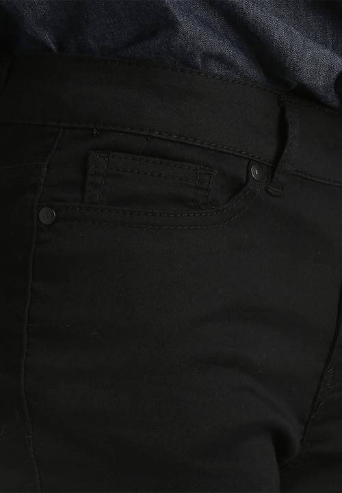 Vero Moda - Sally Super Slim Flared Jeans
