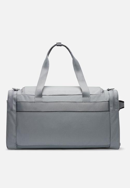 Nike - Nike utility power-smoke - grey 