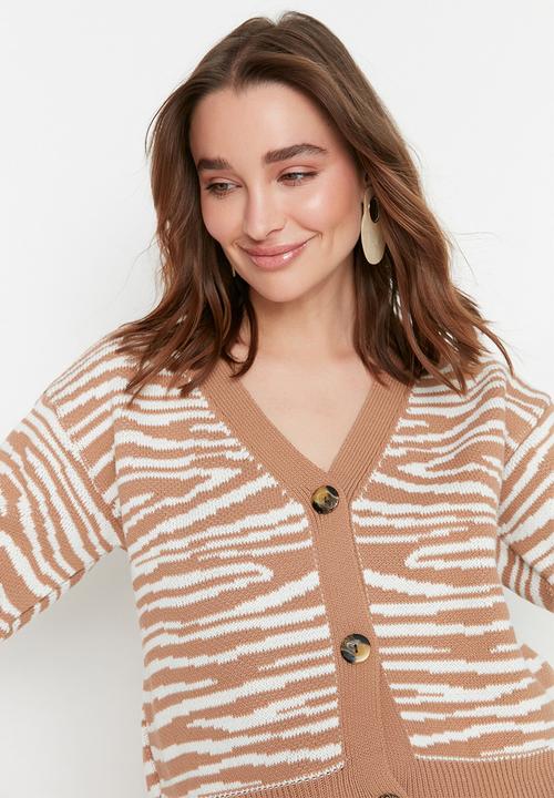 Trendyol - V-neck jacquard knit cardigan - ecru
