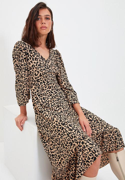 Trendyol - Print knit midi dress - brown