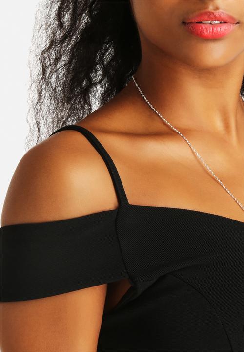New Look - Go Otto Rib Cold Shoulder Crop