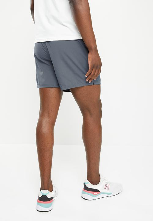 New Balance  - Core run 5in short - thunder