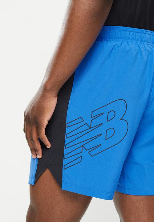 New Balance  - Tenacity 7in woven short graphic - blue