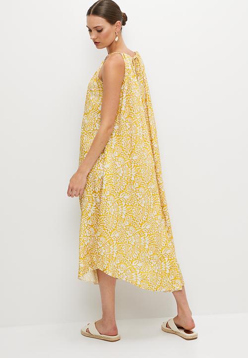 edit - Halter swing hem midi dress - yellow mono oriental