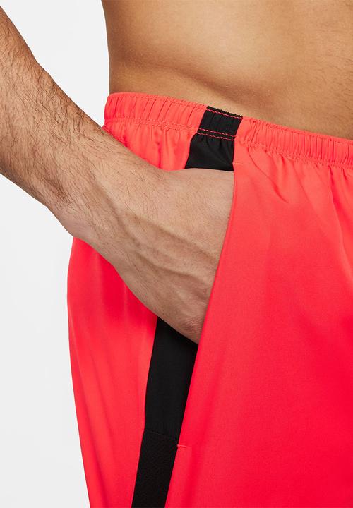 Nike - M Nike df challenger short 7bf - bright crimson