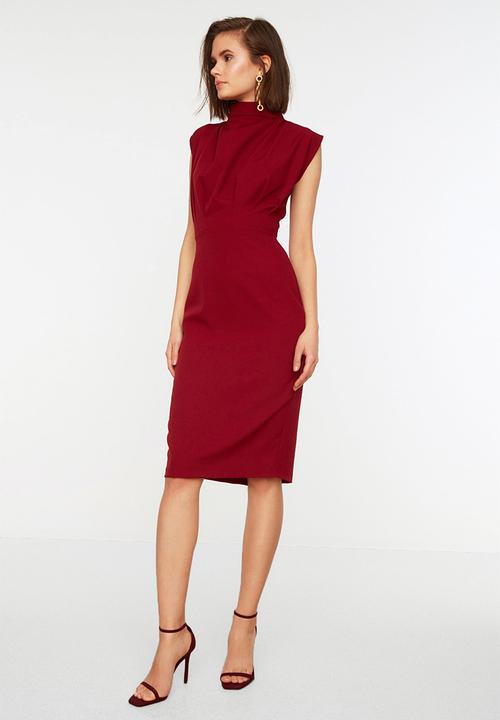 Trendyol - High neck midi dress - burgundy
