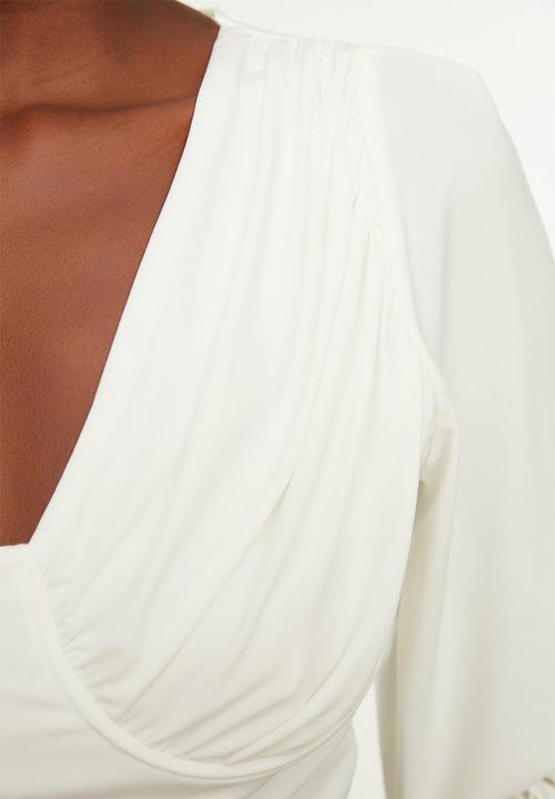Trendyol - Ruffle detail crop blouse - ecru