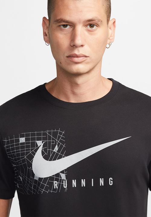 Nike - M Nike df tee run division dfc short sleeve - black