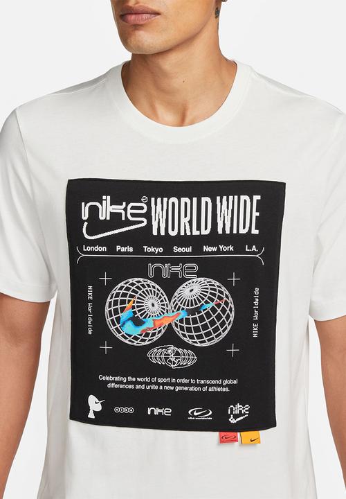 Nike - NSW worldwide so pack 2 lb tee  - summit white