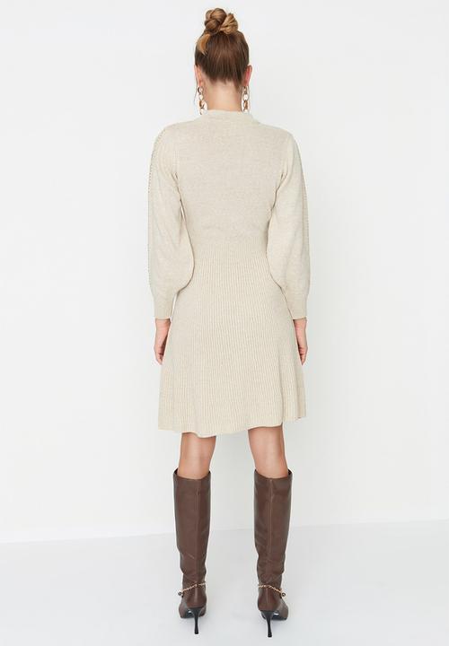 Trendyol - Balloon sleeve knit  flare dress - beige