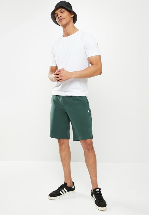 adidas Originals - Essential short m - mineral green