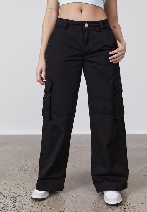 Factorie - 2000s cargo pant - black