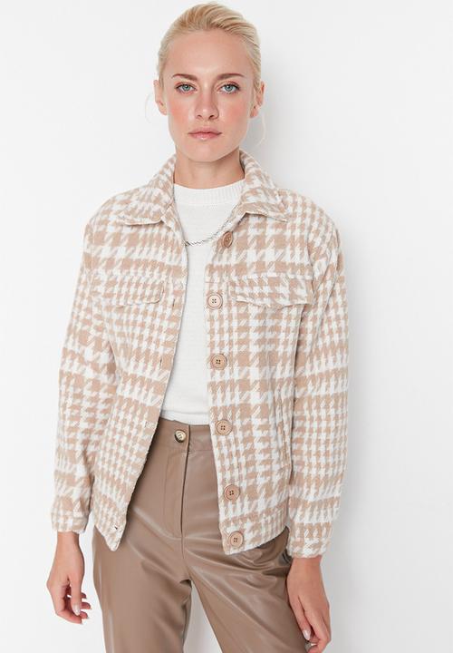 Trendyol - Oversized long basic shacket - camel