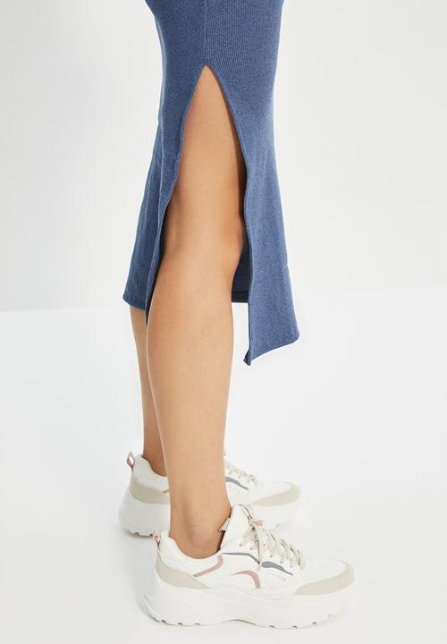 Trendyol - Side slit turtleneck bodycon midi dress - indigo