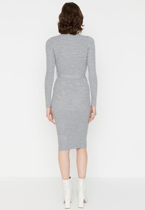 Trendyol - Belted knit midi dress - grey