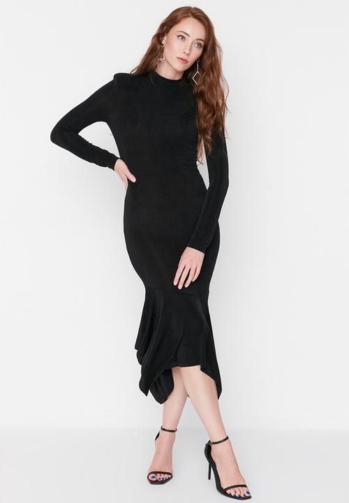 Trendyol - Cut out detail bodycon dress - black