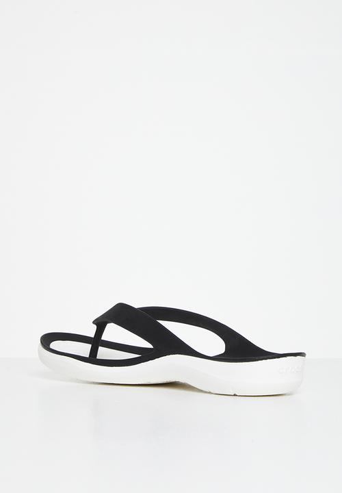 Crocs - Swiftwater flip flops - black & white