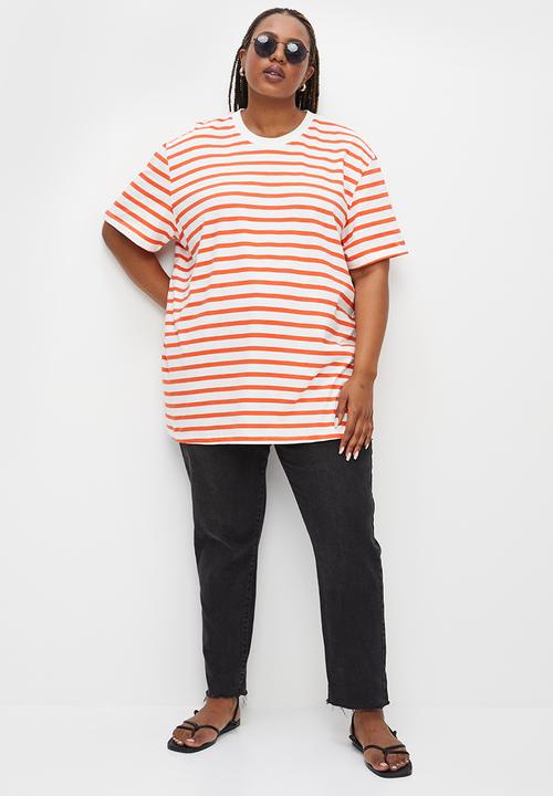 Superbalist - Basic crew aop tee - fiesta