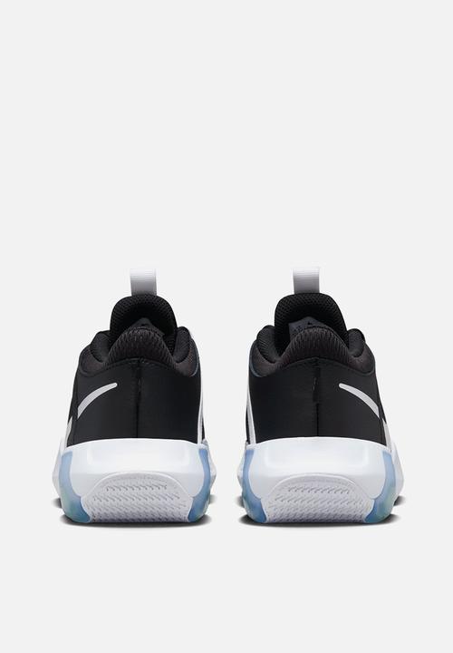 Nike - Nike air zoom crossover - black/white volt